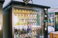 Für die kleine Pause zwischendurch - ein Bierautomat.